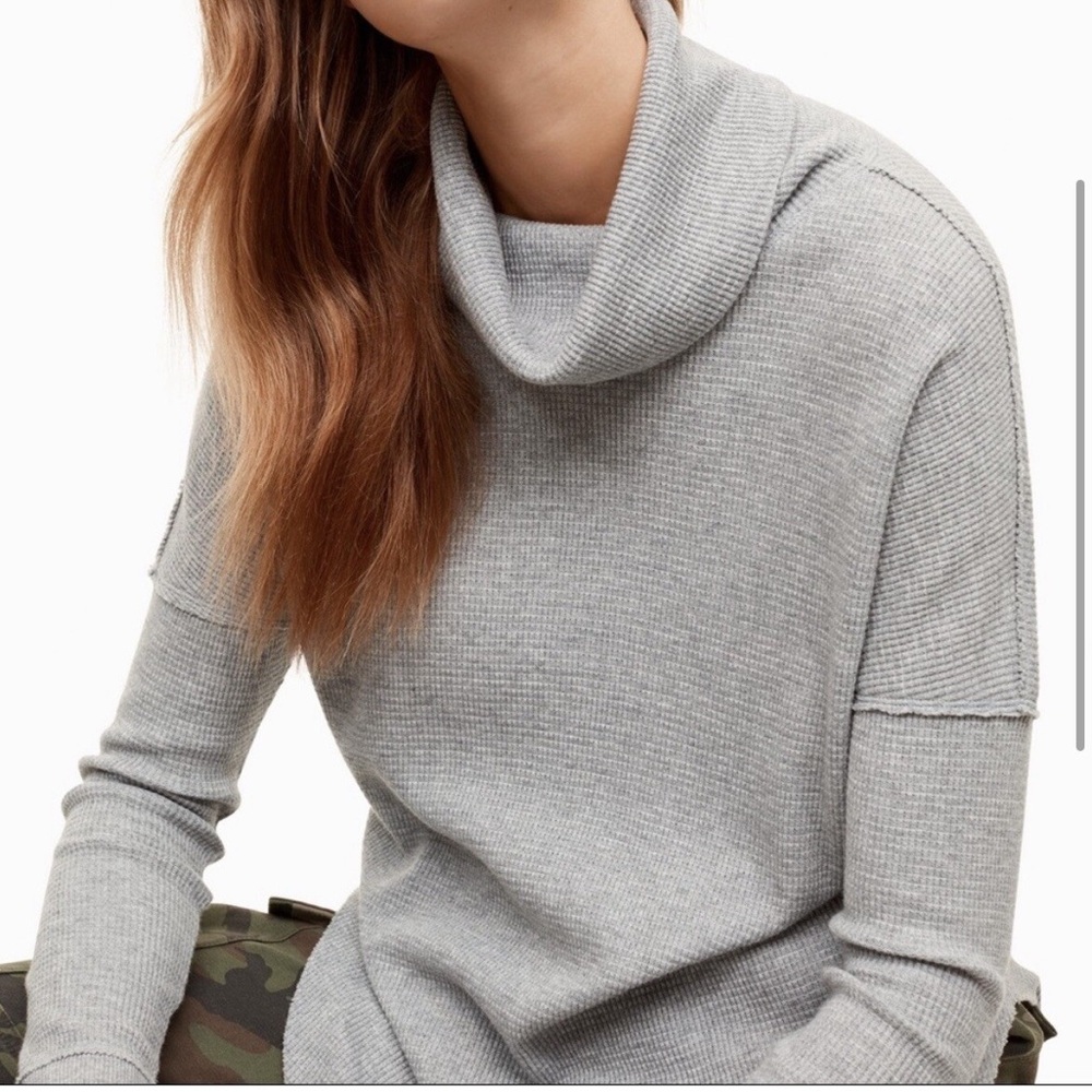 TNA Thermal Cowlneck Long Sleeve